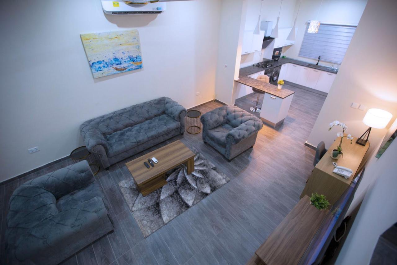 Maple Homes Акра Екстериор снимка